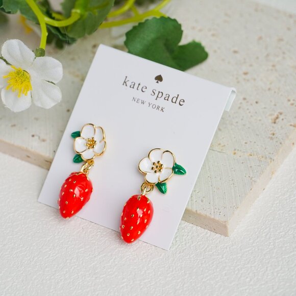 Kate Spade strawberry earrings - Picture 8 of 9